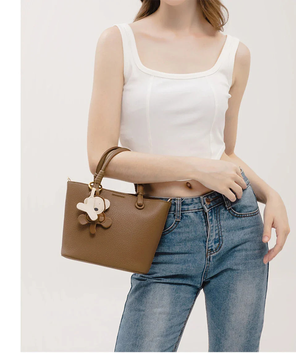 2024 New Bucket Bag for Women, Fashionable and Versatile, Handheld, Diagonal, High End, Single Shoulder, Small and Unique Design