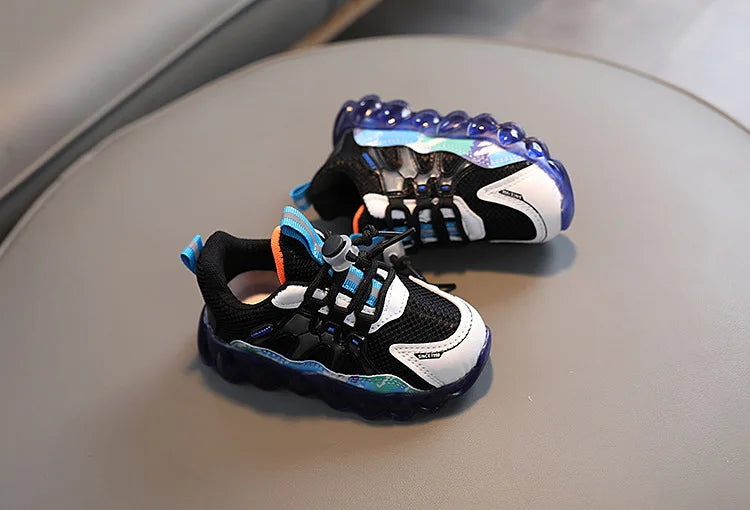 New Kid Sneaker Anti Slip Soft Bottom Boy LED Light Shoes Comfort Versatile Girls Casual Shoe Simple Child Mesh Shoes