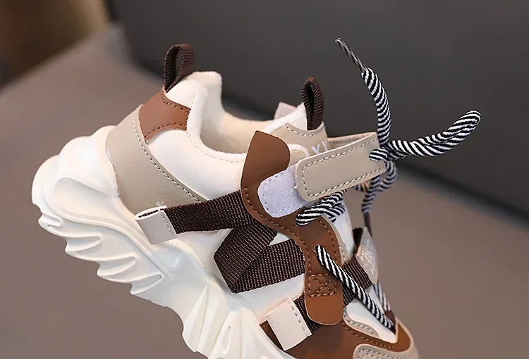 New Arrival Children Sneakers Pretty Silhouette Girl Running Shoes Pink Black Khaki Trendy Kids Shoes Boys Training Shoes