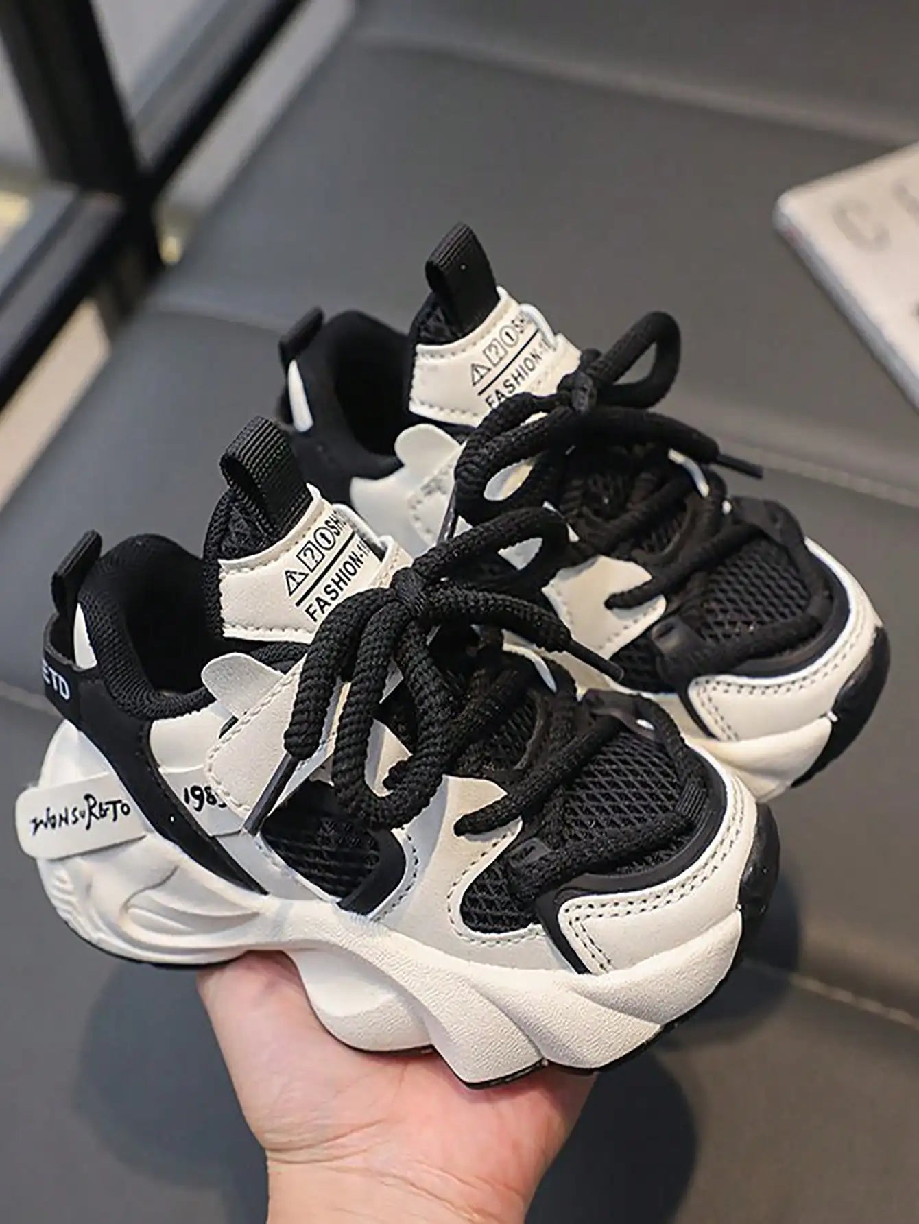 Casual Dad-Style Lace-Up Sneakers, Boys and Girls - Breathable and Comfortable Walking Shoes for Autumn and Spring