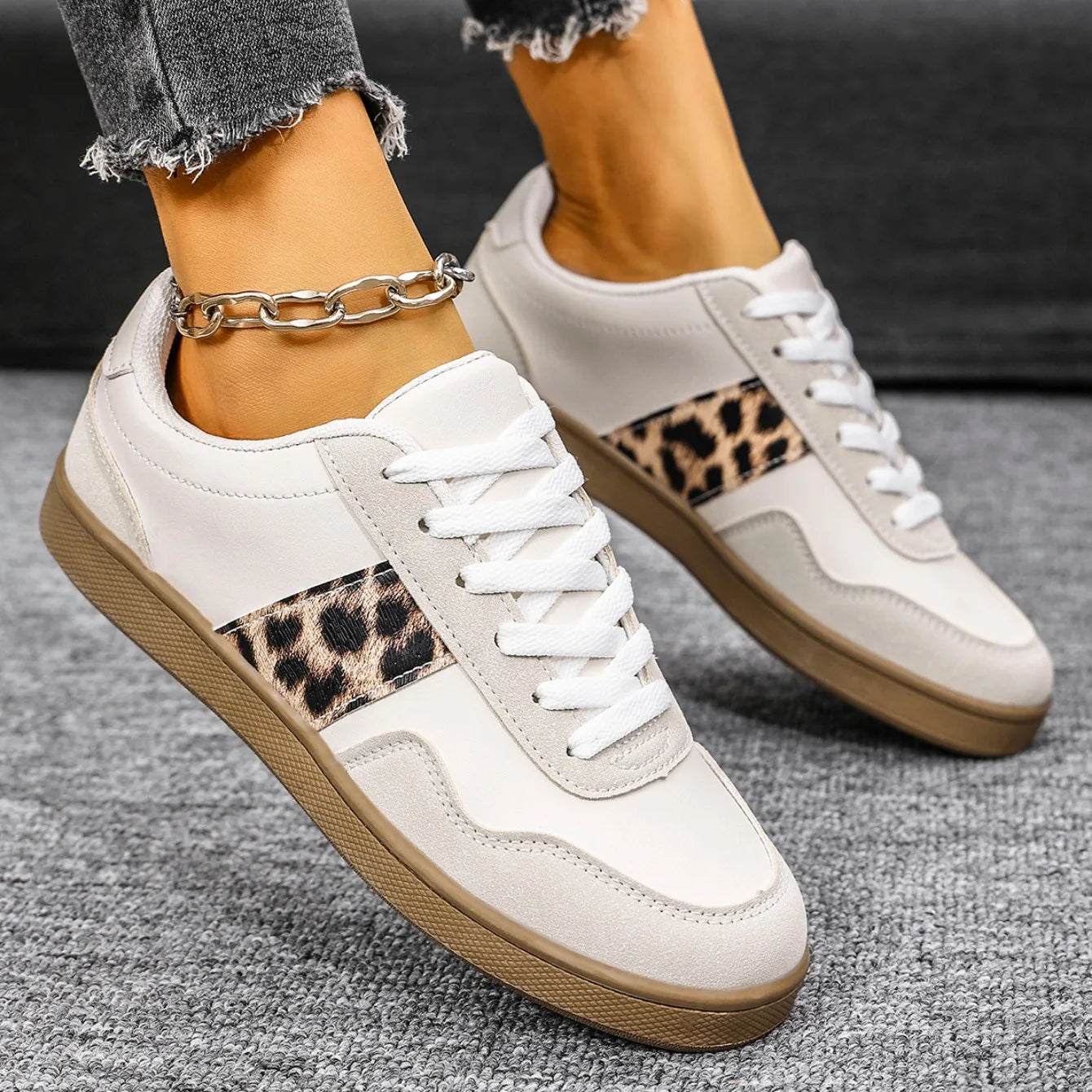 Women Sneakers 2025 New Fashion Luxury Designer Shoes for Women Brand Classical Outdoor Casual Sneakers Women Zapatos De Mujer