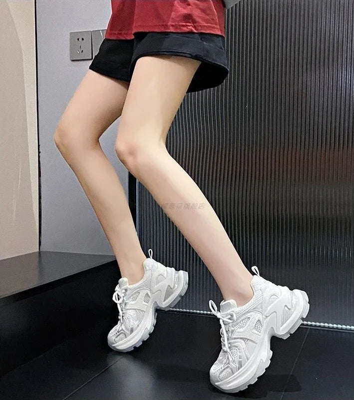 Athletic Woman Footwear 2025 New Sneakers Sports Designer Luxury Vulcanized Shoe Trends On Sale Mesh Breathable Shoes for Women
