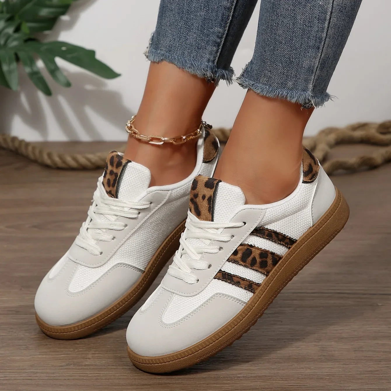 Women Sneakers 2025 New Fashion Luxury Designer Comfortable Shoes for Women Brand Classical Outdoor Casual Sneakers Women
