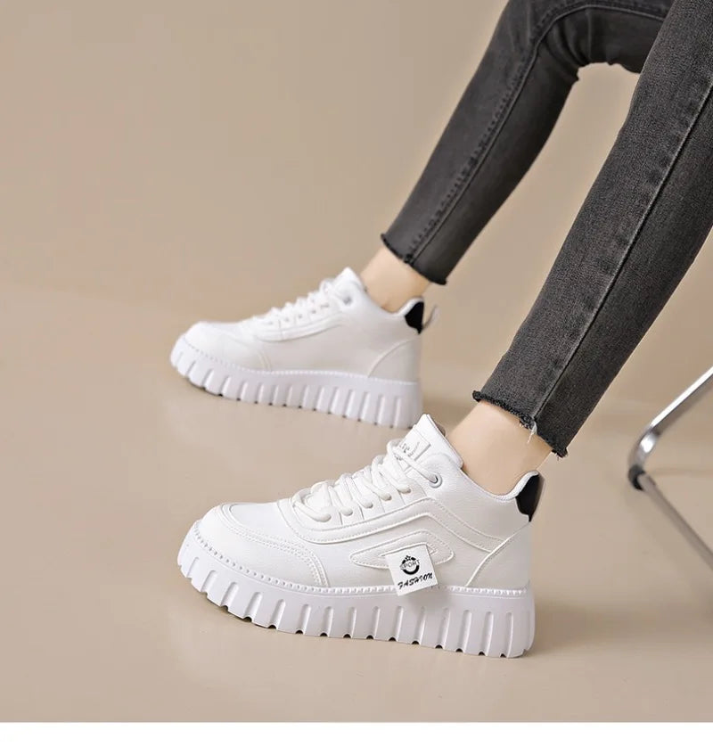 Women's Platform Sneakers Fashion High-top Casual Shoes for Women Lace Up Vulcanized Shoes Trendy Skateboard Shoes Zapatos Mujer