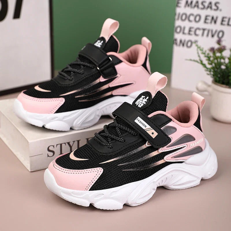 Children's Sports Shoes Summer Classic Outdoor Mesh Breathable Anti Slip Lightweight Running Shoes for Boys and Girls