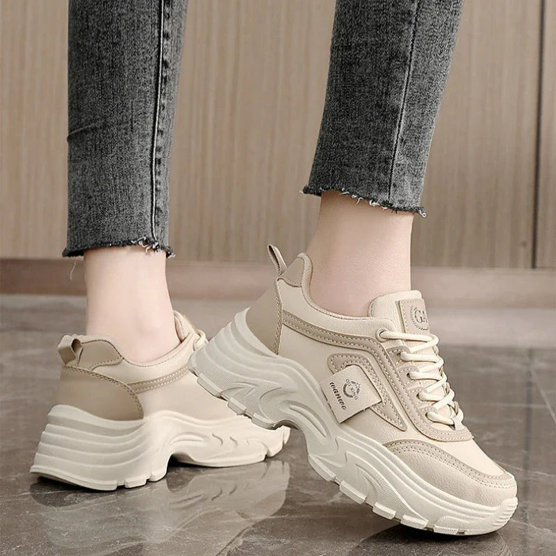 Women Sneakers Leather Height-Increasing Shoes Fashion Lace-up Casual Shoe Outdoor Vulcanized Shoe Designer Platform Women Shoes