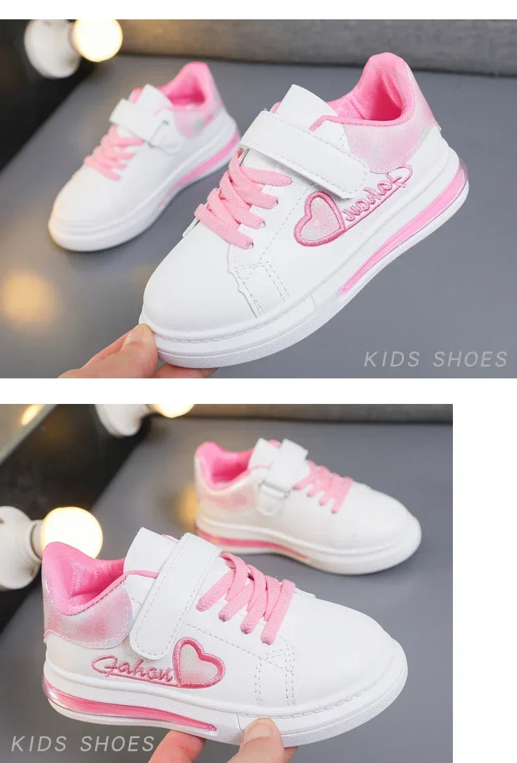 Girls Casual Shoes Kids Skate Shoes White School Sneakers Children's Sports Running Shoes with Heart Love Embroidery Sweet Soft
