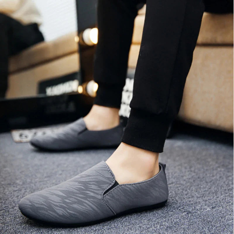 Shoes for Man New Men Fashionable Canvas Breathable Flat Bottomed Walking Shoes with Lightweight Sports Shoes Men's Sneakers (Available)