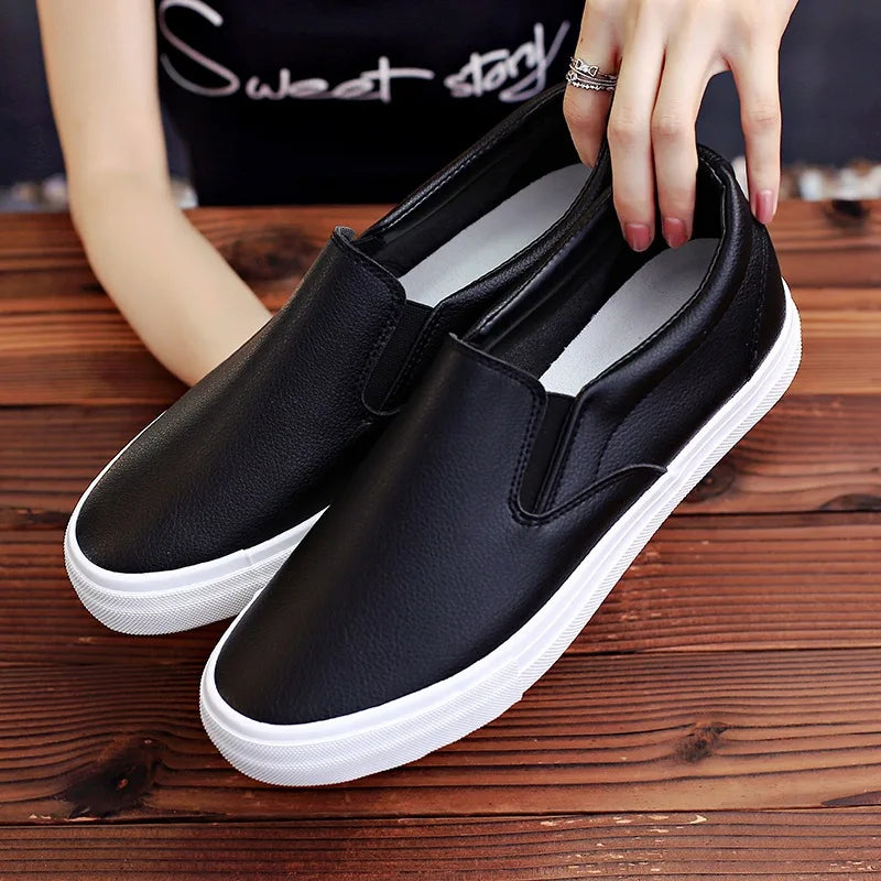 New Shoes for Men Leather Casual Shoes Spring Fashion Concise Flat Shoes 2 Colors Slip-on Loafers   (Available)