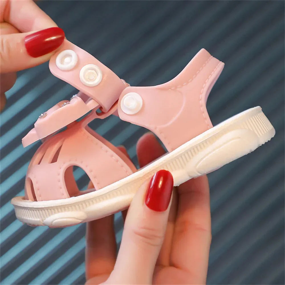 Summer Baby Sandals Soft Bottom Non-slip Toddler Toddler Shoes Small Children Cartoon Female Baby Baotou Sandals