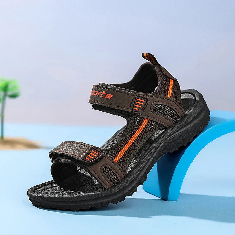 Summer breathable sports sandals for boys, casual beach shoes for children, soft soled comfortable open toe sandals for children
