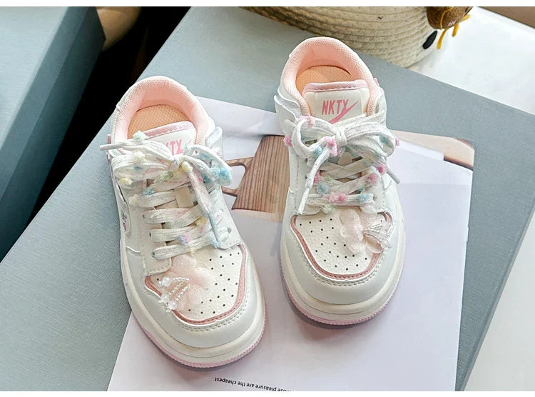 Girls' white sneakers 2025 autumn New leather breathable casual shoes, girls' soft-soled sports shoes and running shoes