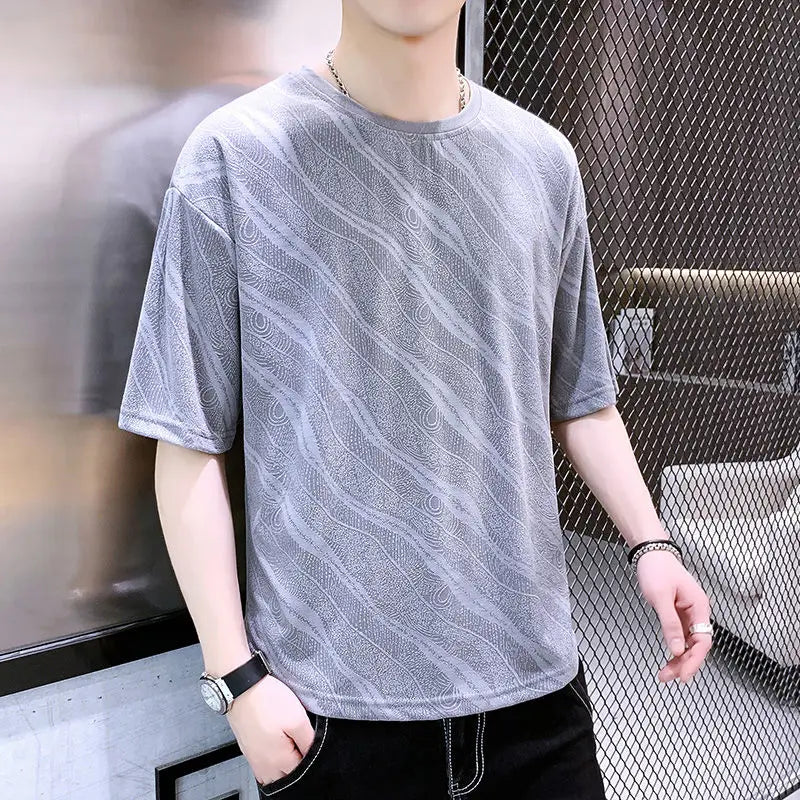 Summer Ice Silk Short-sleeved T-shirt for Men Loose and Breathable Trendy and Stylish Short-sleeved Top