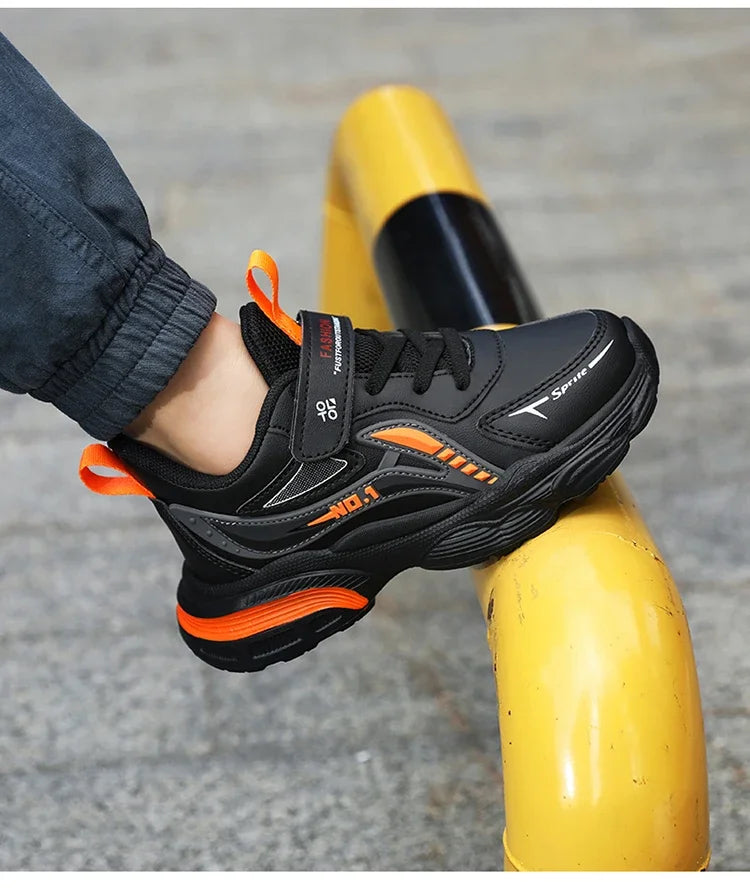 Boys' Kids Fashion Sneakers Lightweight Sports Running Shoes for Children Non-Slip Comfortable Outdoor Athletic Tennis Shoes