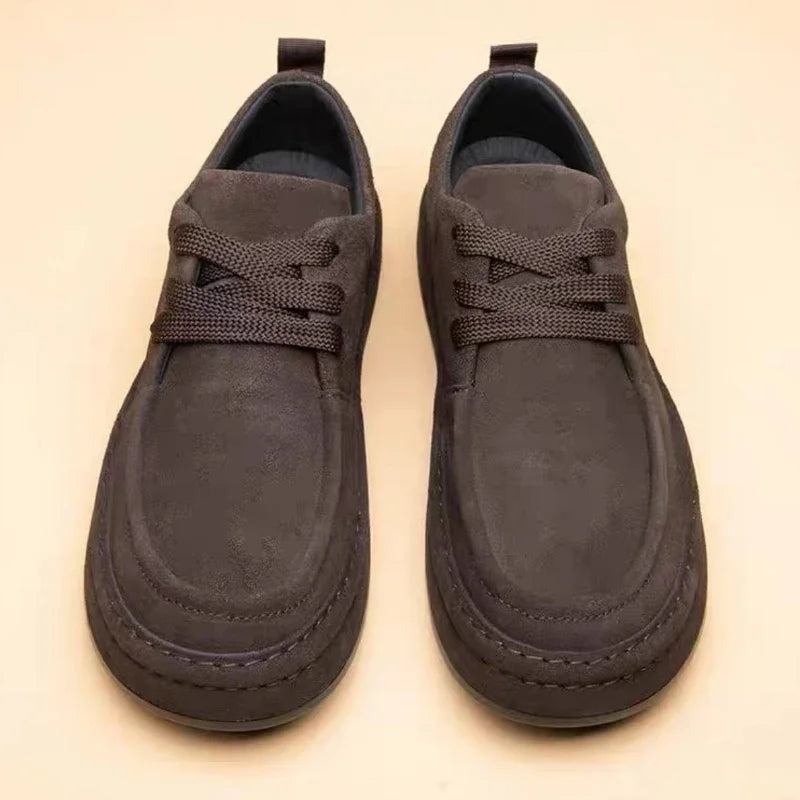 Men's Shoes Are Fashionable Brown Casual Shoes Made of Durable Suede Material Comfortable Walking Shoes Suitable for Daily Wear   (Available)