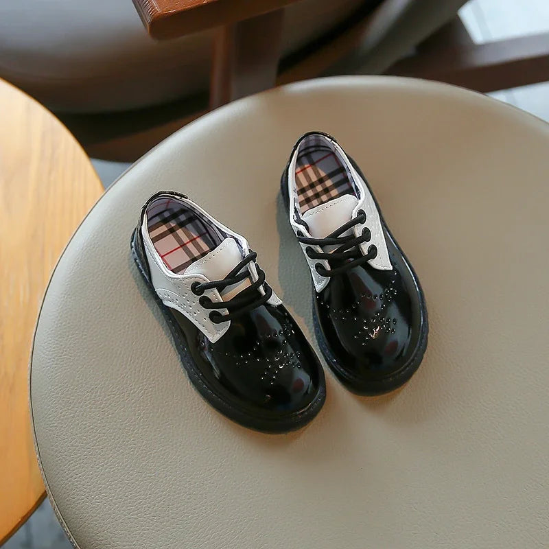 Boys Girls Fashion Leather Shoes 2025 Children New Style Oxfords Kids Flats for Baby School Party Formal Wedding Leather Shoes