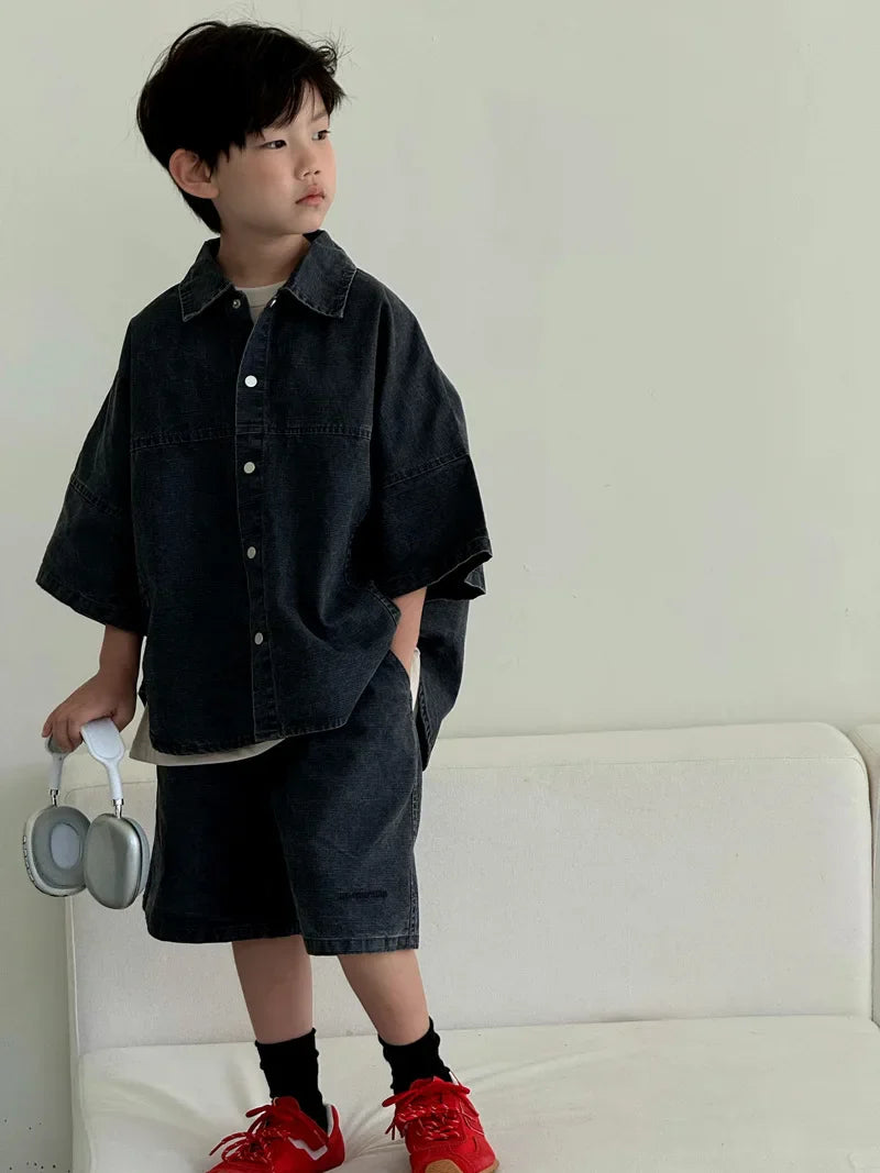 Boys' Summer Shirt Set 2025 New SummerSmall and Medium sized Children Boys' Summer Short sleeved Shirt Top