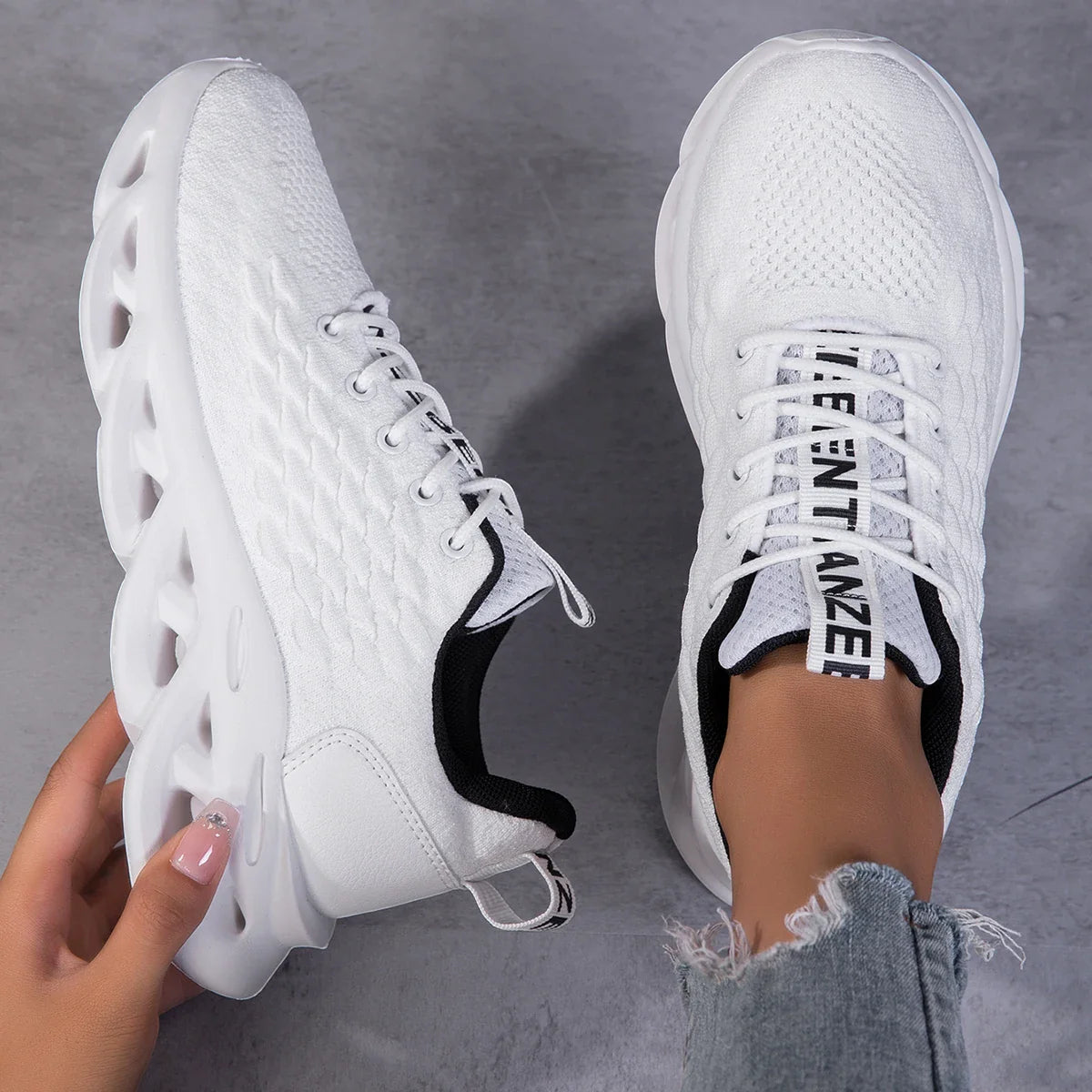 Women's Shoes Breathable Non-slip Casual Sneakers Lightweight Outdoor Comfortable Platform Walking Shoes