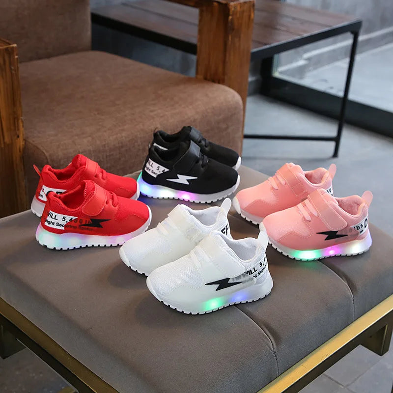 Children's Luminous Shoes Boys And Girls Shining Light Mesh Sneakers Little Kids Glowing Sneakers Children's LED Light Up Shoes