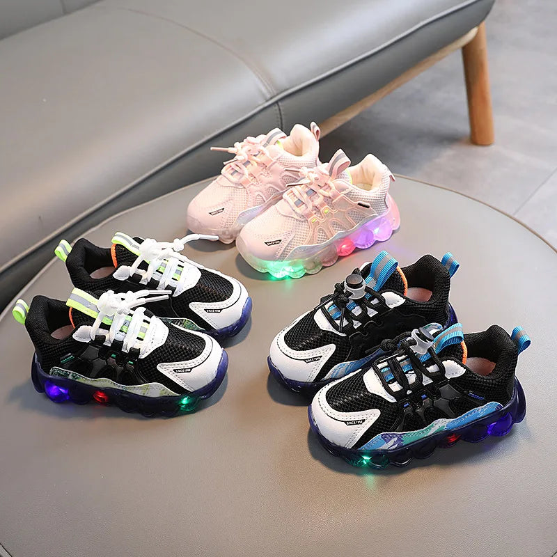 New Kid Sneaker Anti Slip Soft Bottom Boy LED Light Shoes Comfort Versatile Girls Casual Shoe Simple Child Mesh Shoes