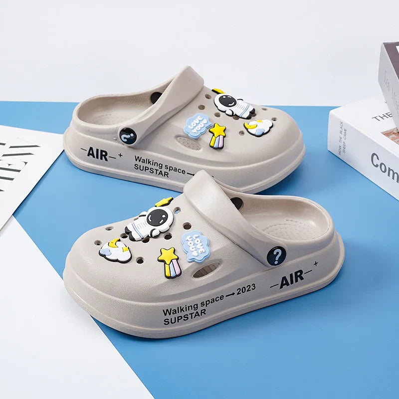 Kids Summer Sandals EVA Design Children Slippers Soft Non Slip Platform Slides Outdoor Garden Shoes High Quality Fashion Shoes