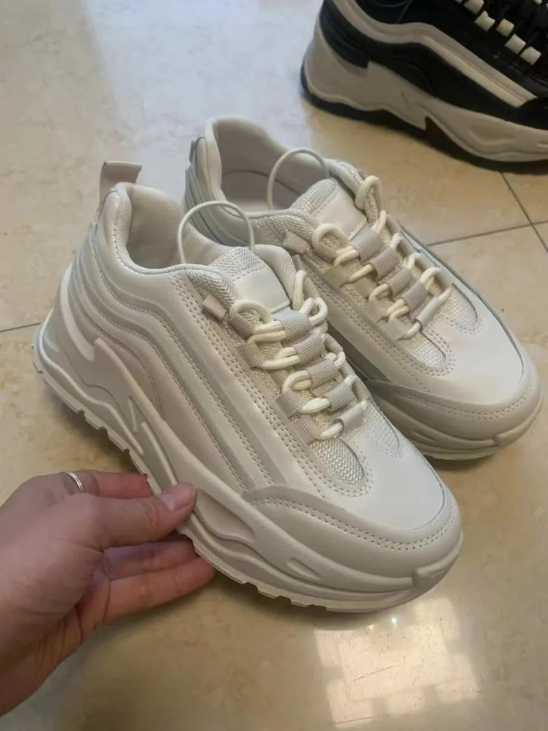 Women's Sneakers Trend Height Increasing Platform Shoes Breathable Casual Sports Shoes for Women Black Vulcanized Shoes Sneakers