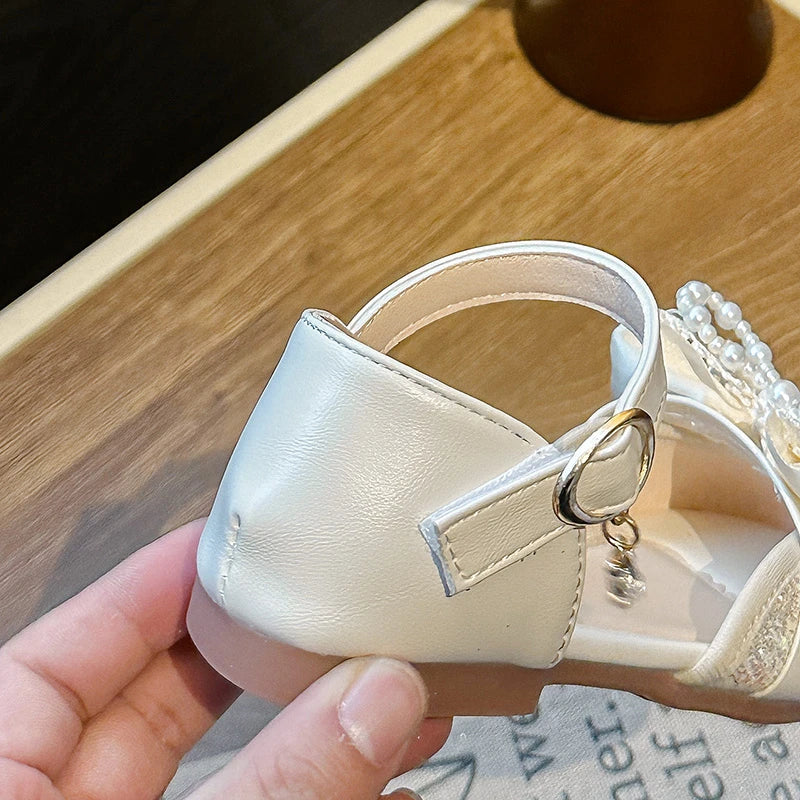 Baby Girls Summer Fashion Soft Lightweight Elegant Beaded Bow Flat Sandals Kids One-piece Cute Cartoon Dance Princess Shoes