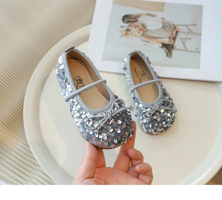 Girls' Shoes 2025 Spring New Fashion Little Girl Sequin Princess Shoes Soft Sole Girls' Shallow Mouth Single Shoes Breathable
