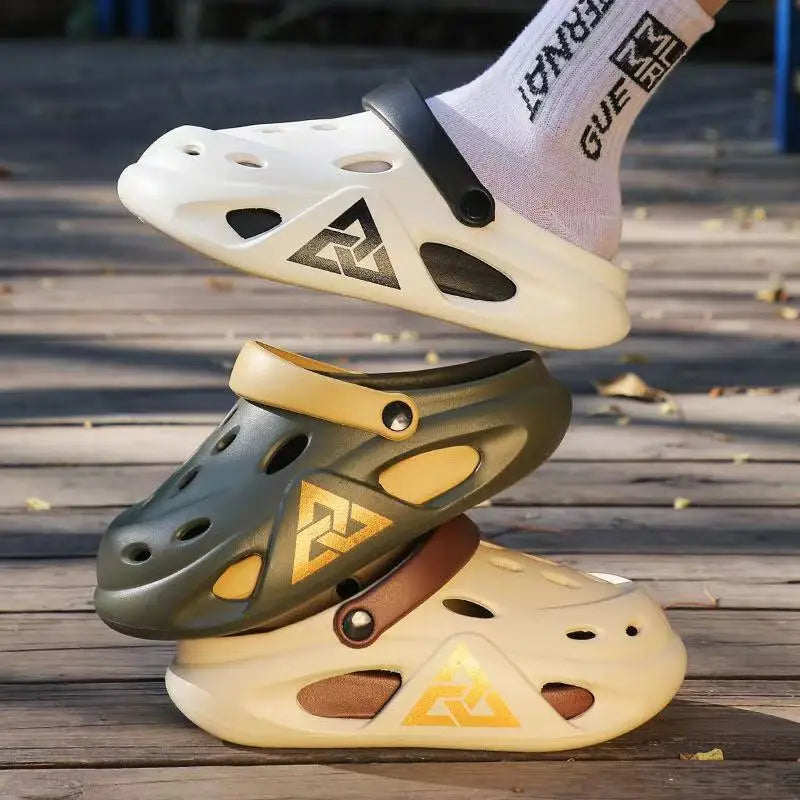 2026 New Sandals Men Beach Slippers Thick Sole Anti-Slip Sandals Water Shoes for Women Classic Mules Sneakers Sandal Outdoor