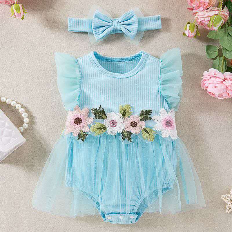 summer European and American style small flying sleeves dress ( Available )
