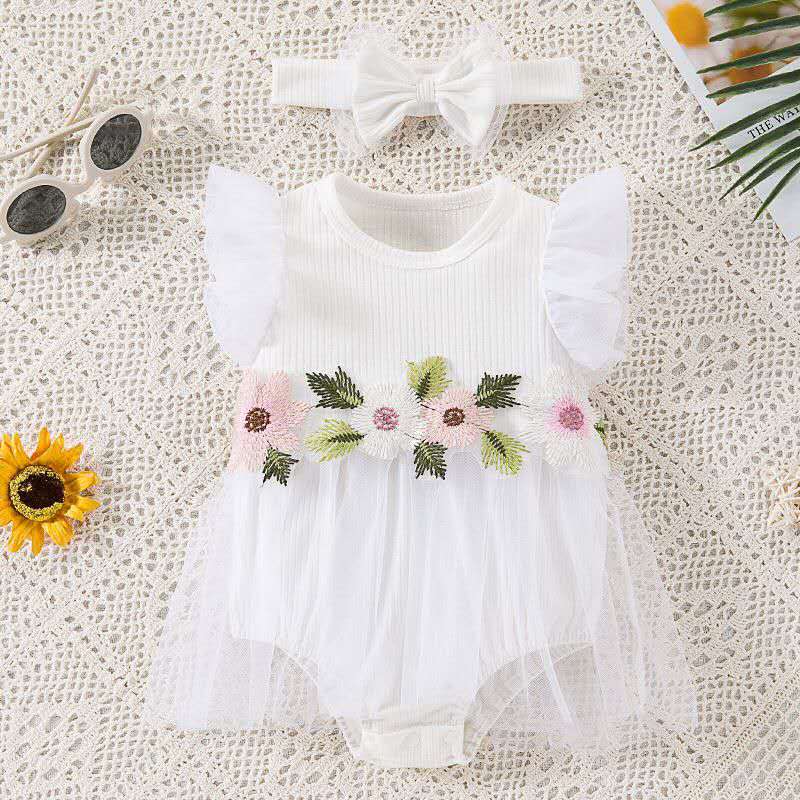 summer European and American style small flying sleeves dress ( Available )