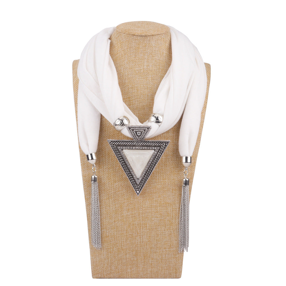 Pendant Scarf - Style 05