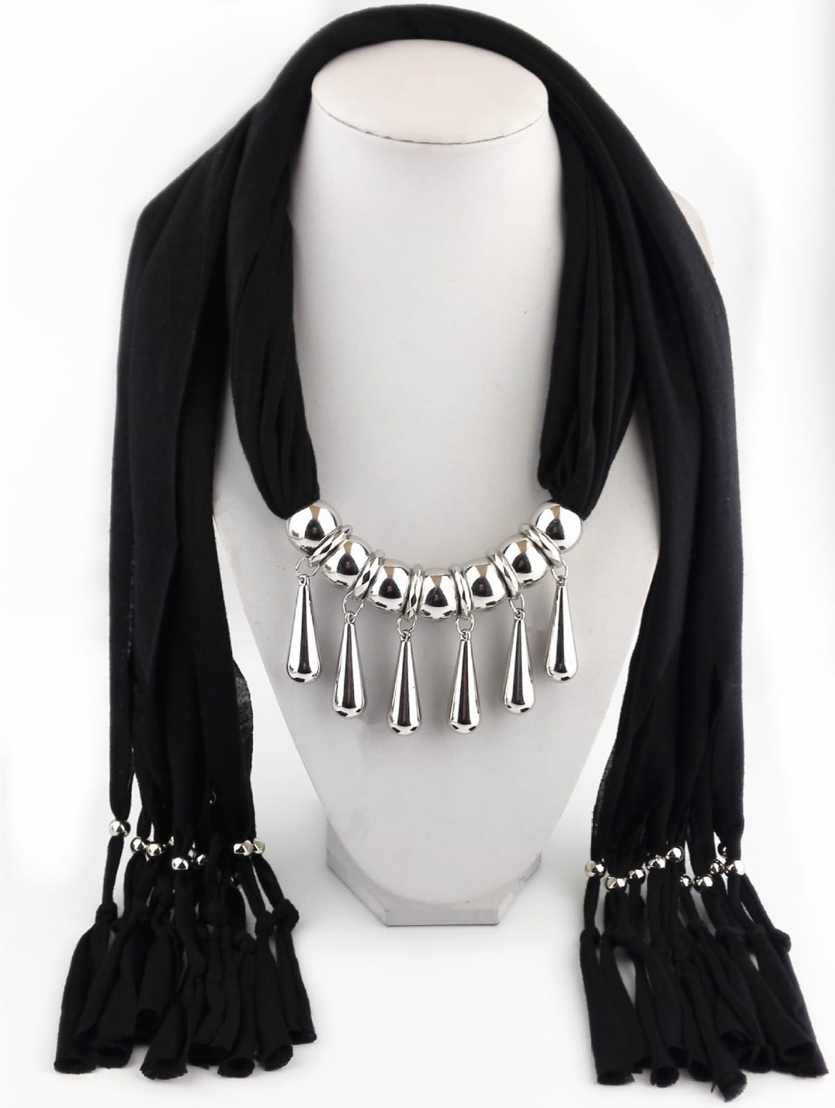 Pendant Scarf - Style 18