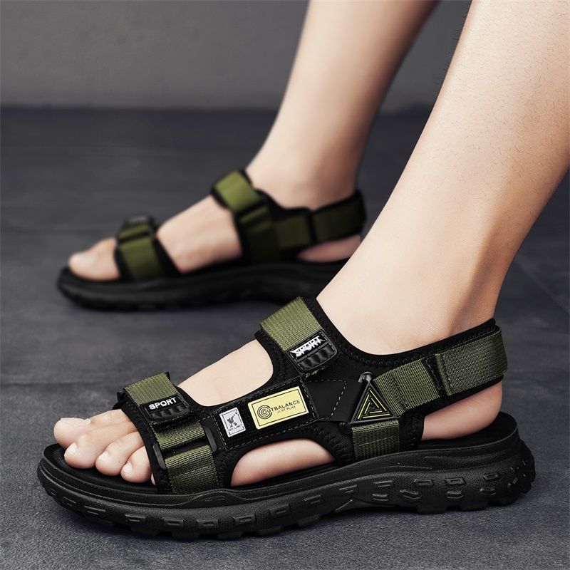 Fashion Summer Outdoor Non-slip Sandals Men  (Available)