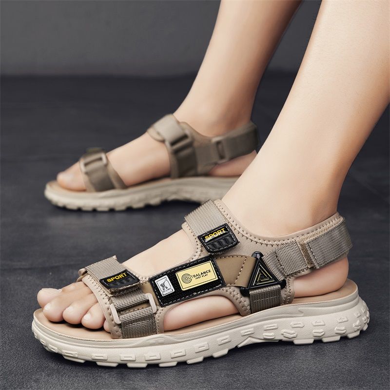 Fashion Summer Outdoor Non-slip Sandals Men  (Available)