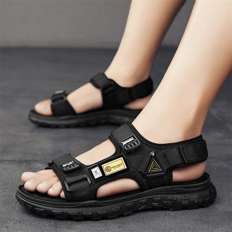 Fashion Summer Outdoor Non-slip Sandals Men  (Available)