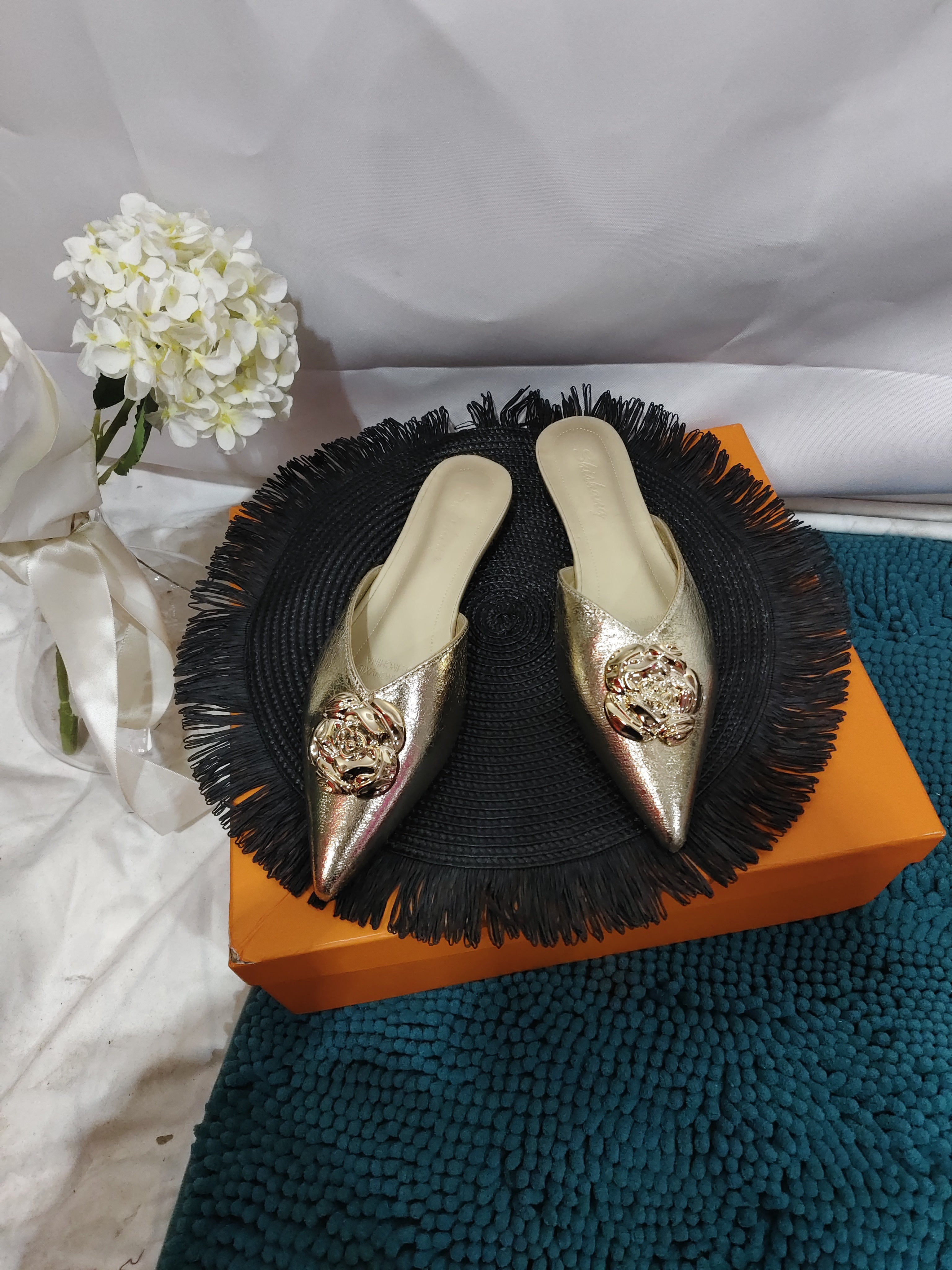 2025women's New Shoes For Spring Fashion Style Metal