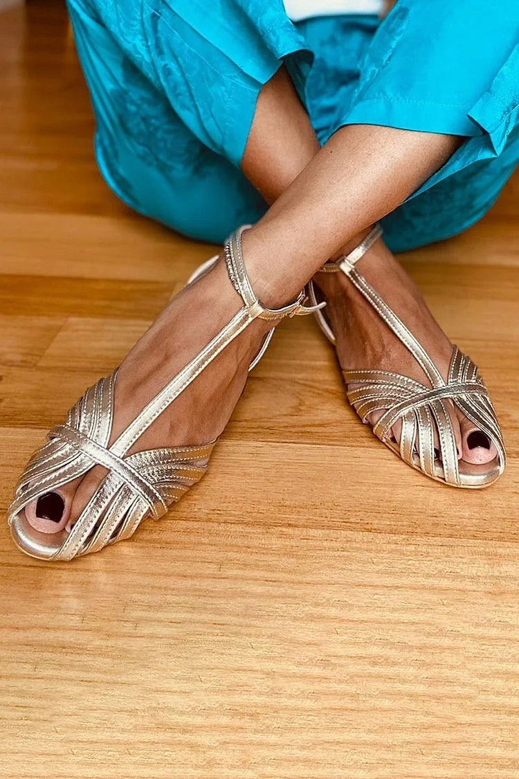 Summer Fashion Flat Peep Toe Ankle Buckle Hollow Women's Sandals