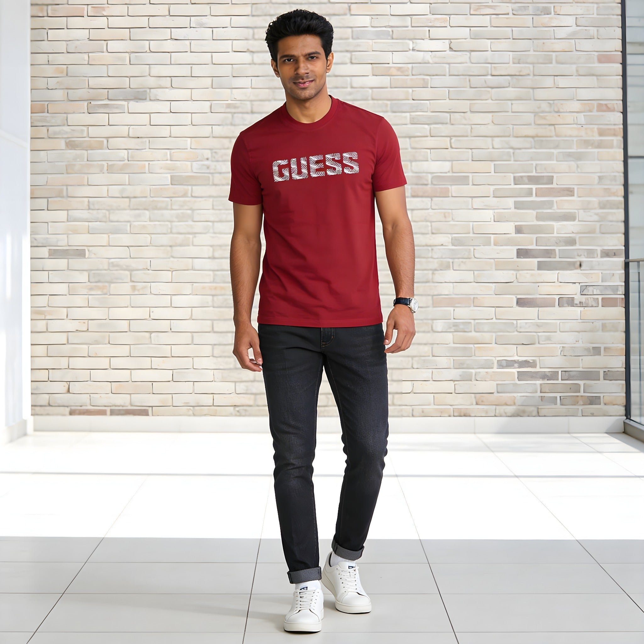 Guess T Shirt