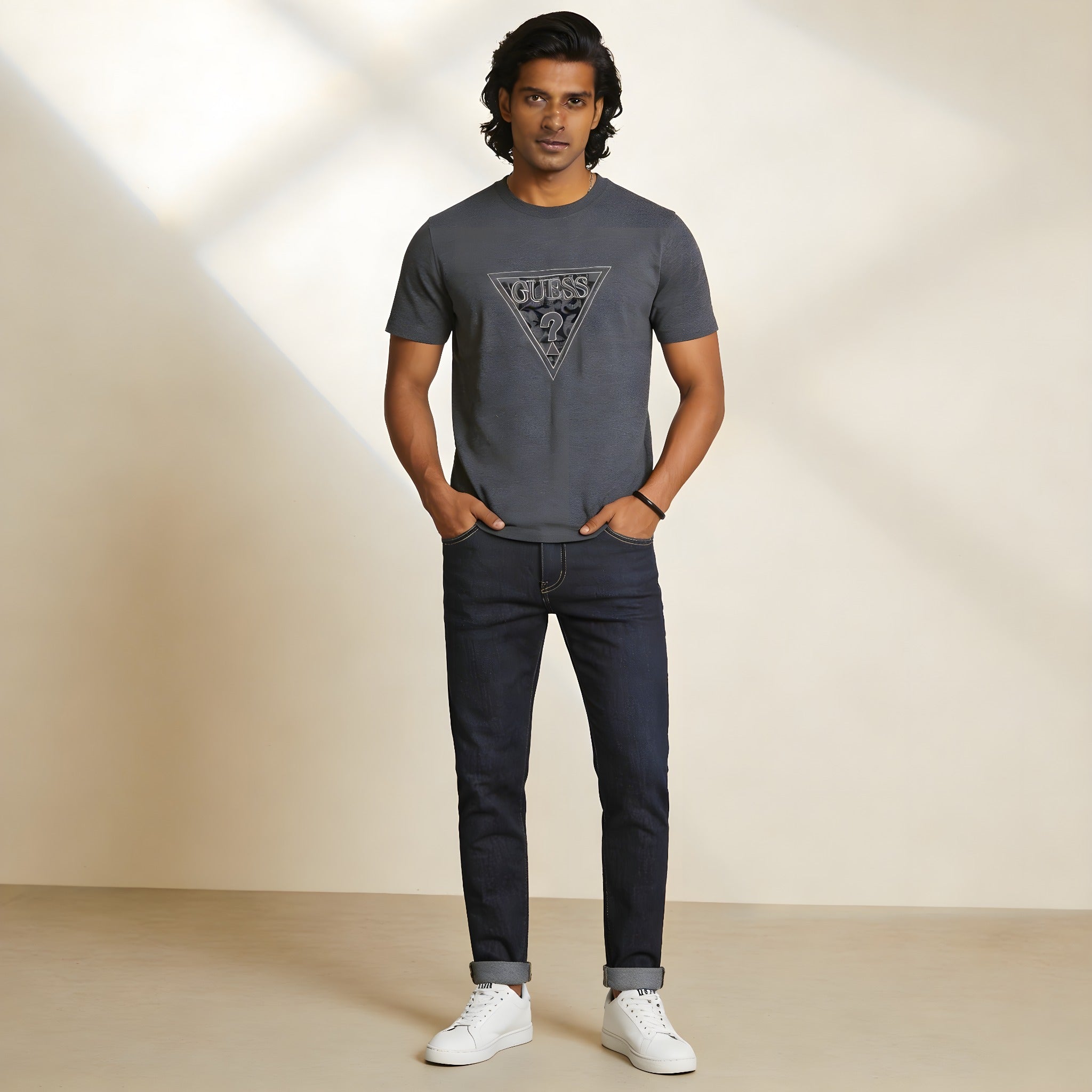 Guess T Shirt