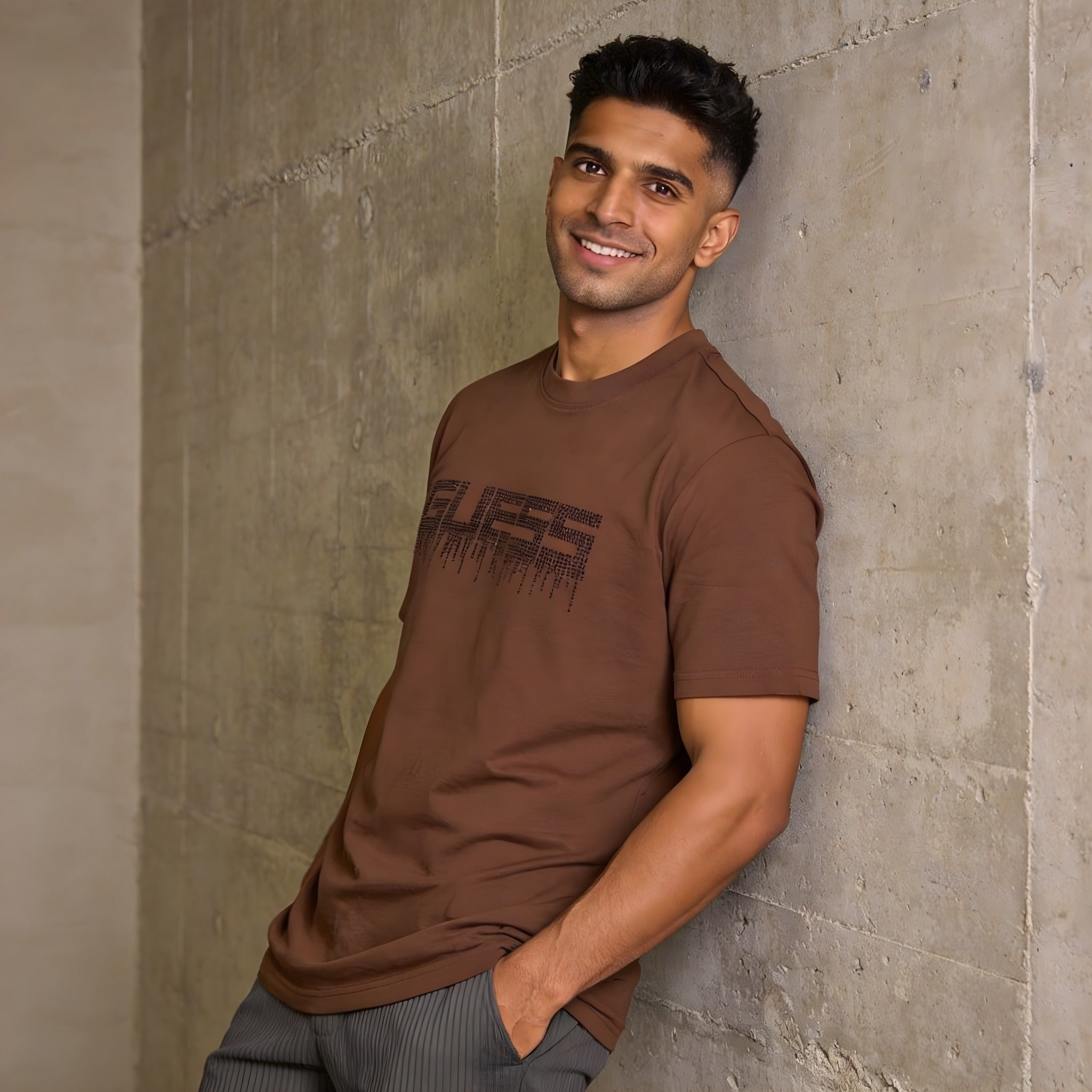 Guess T Shirt